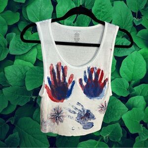 5 for $25🔥Van Heusen‎ Red, White & Blue Handpainted Cropped Tank Top Medium